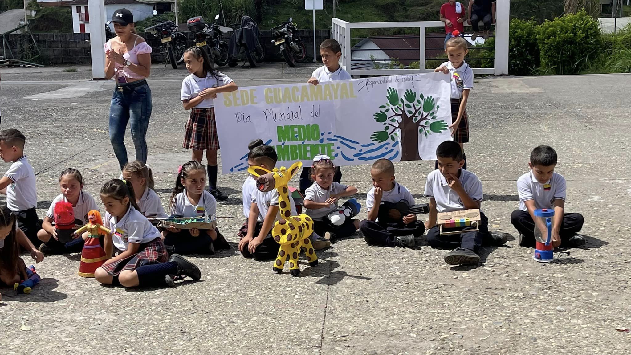 CELEBRACI�N D�A DEL MEDIO AMBIENTE ENCIMADAS