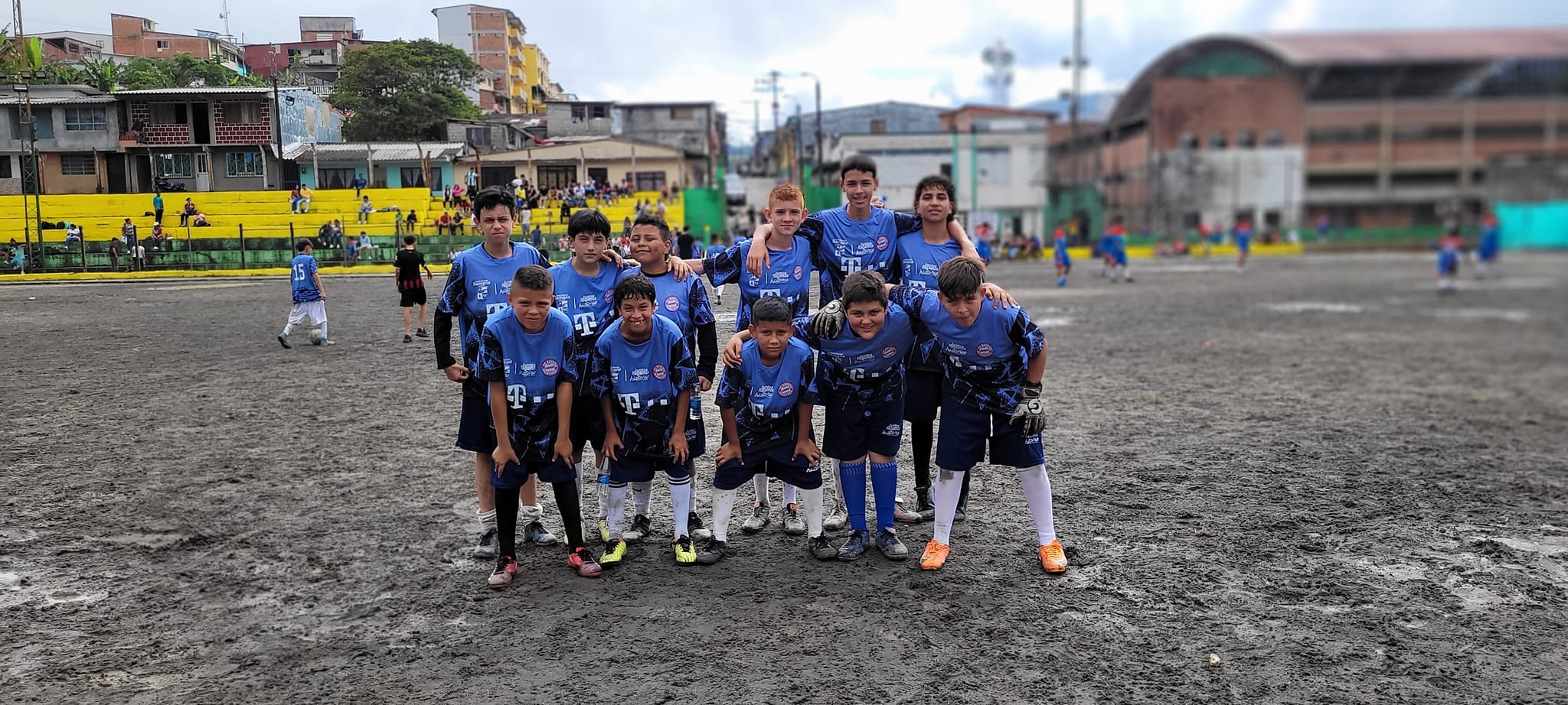 ENCUENTRO CON EL CLUB DEPORTIVO LOS CORCHOS DE LA DORRADA CALDAS
