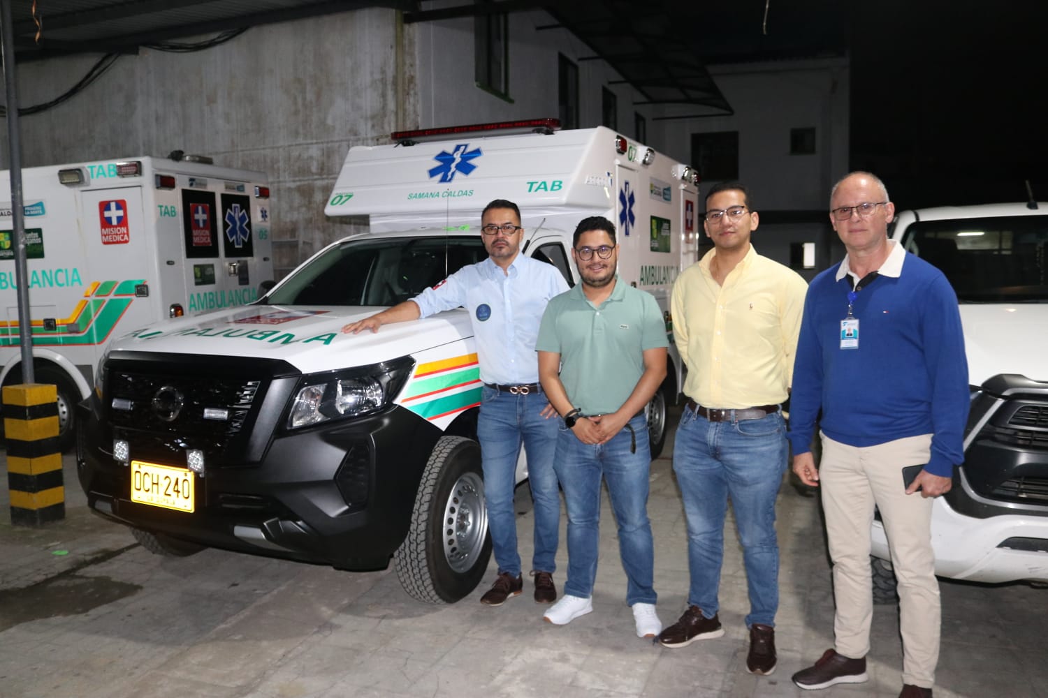 DOTACI�N CON AMBULANCIA Y RAYOS X PARA EL HOSPITAL