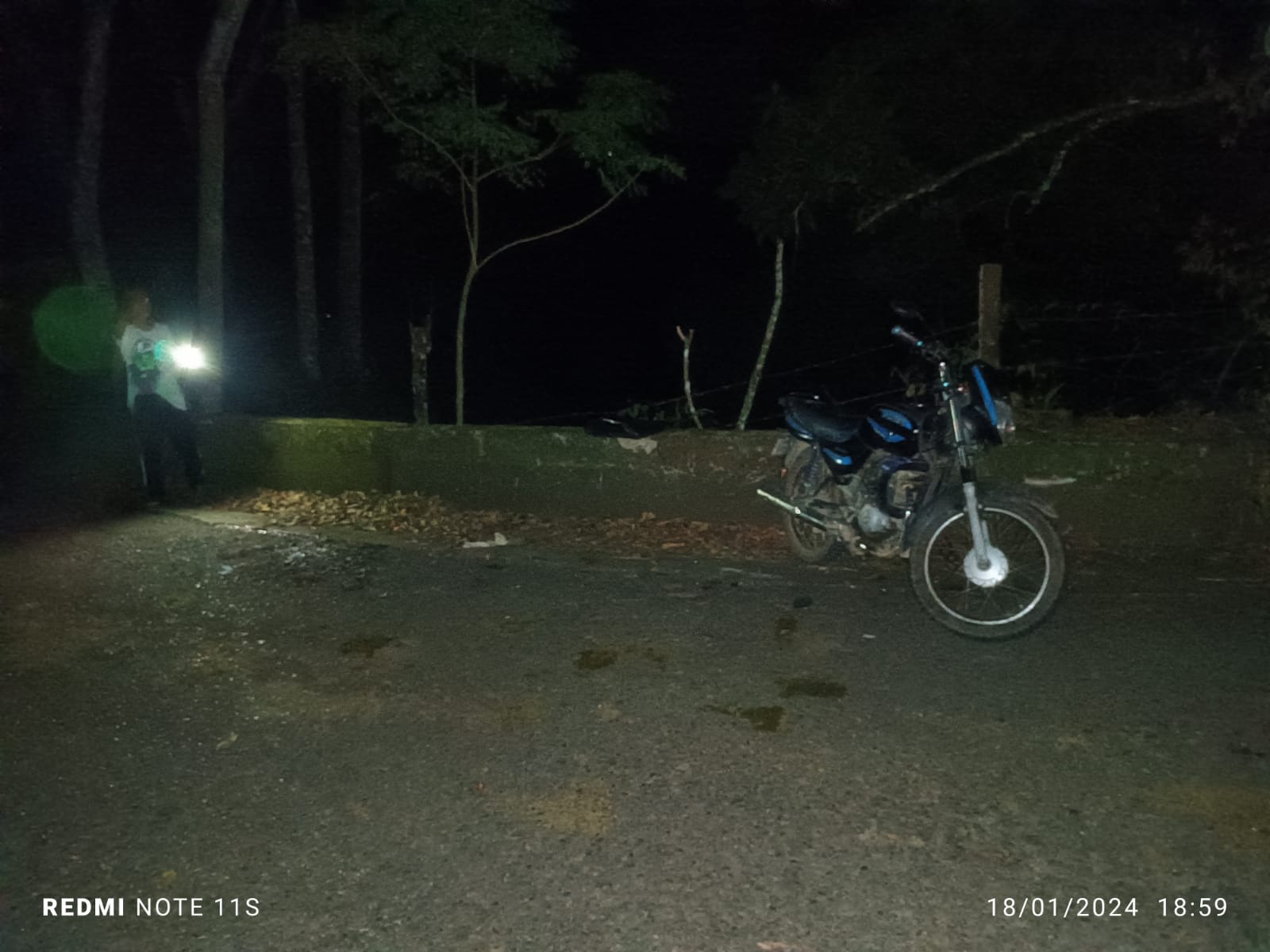 ACCIDENTE DE TR�NSITO EN LA VEREDA COSTA RICA BAJA