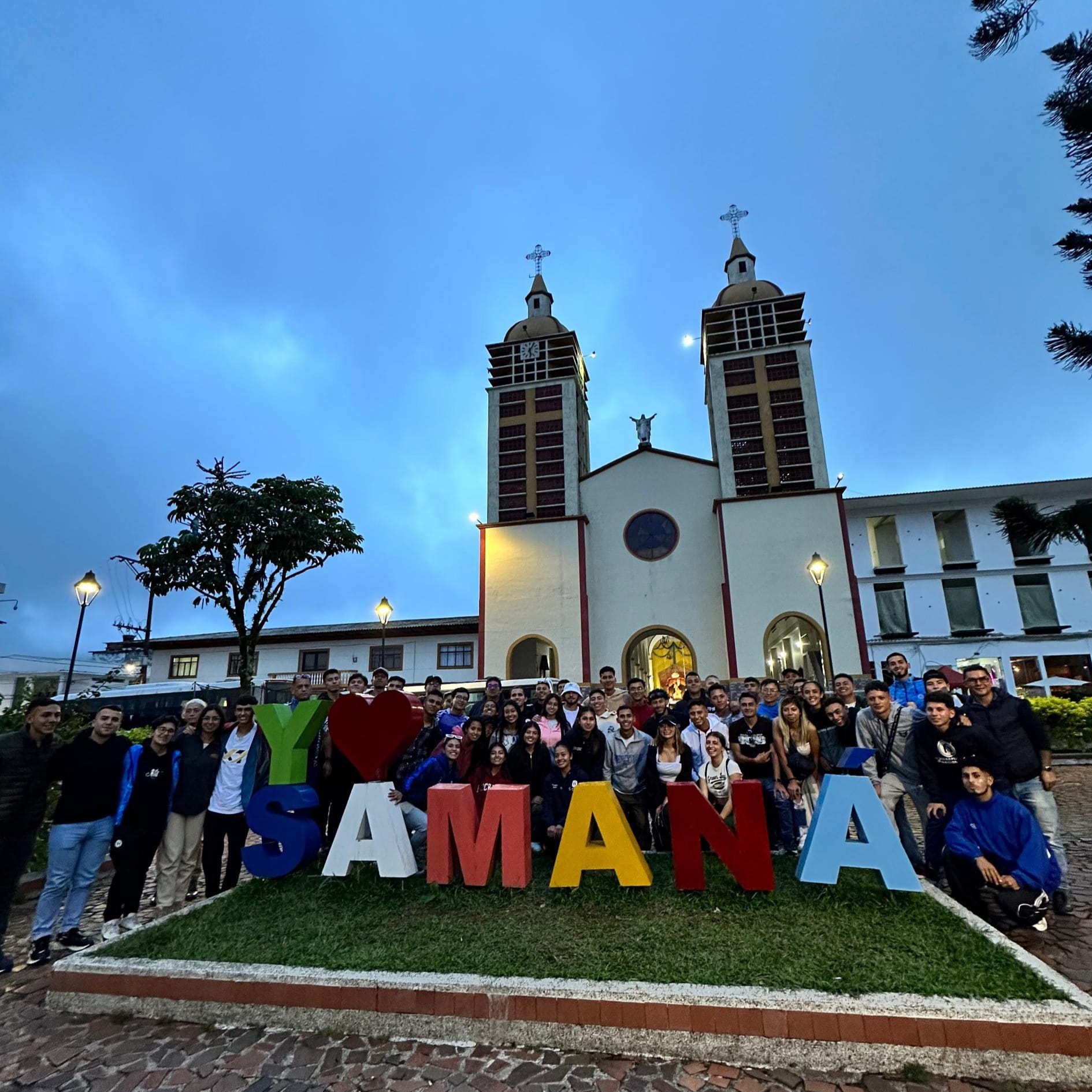ESTUDIANTES LICENCIATURA EN DEPORTE DE LA UNIVERSIDAD PEDAG�GICA NACIONAL