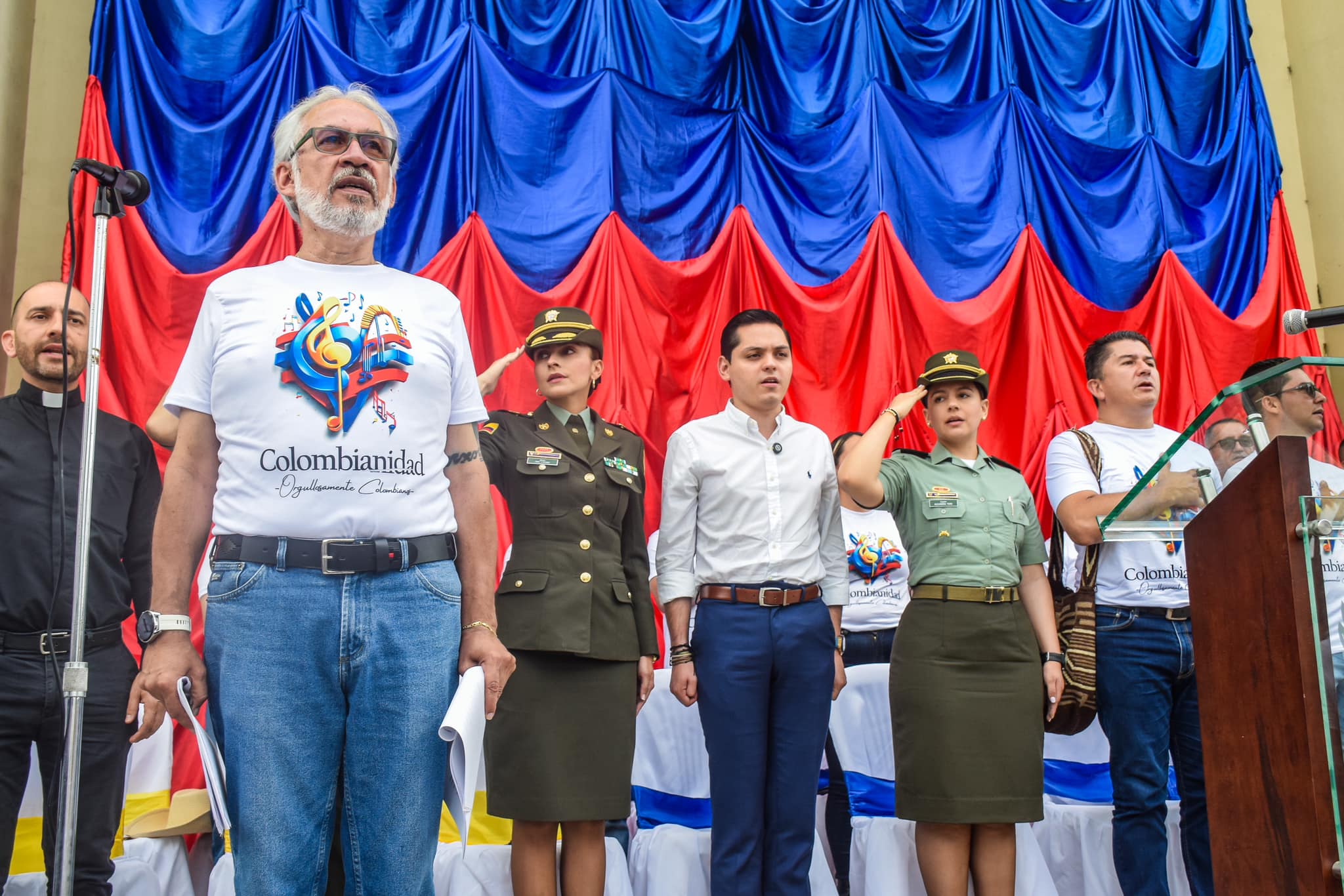 CELEBRACI�N DEL 20 DE JULIO EN SAMAN�