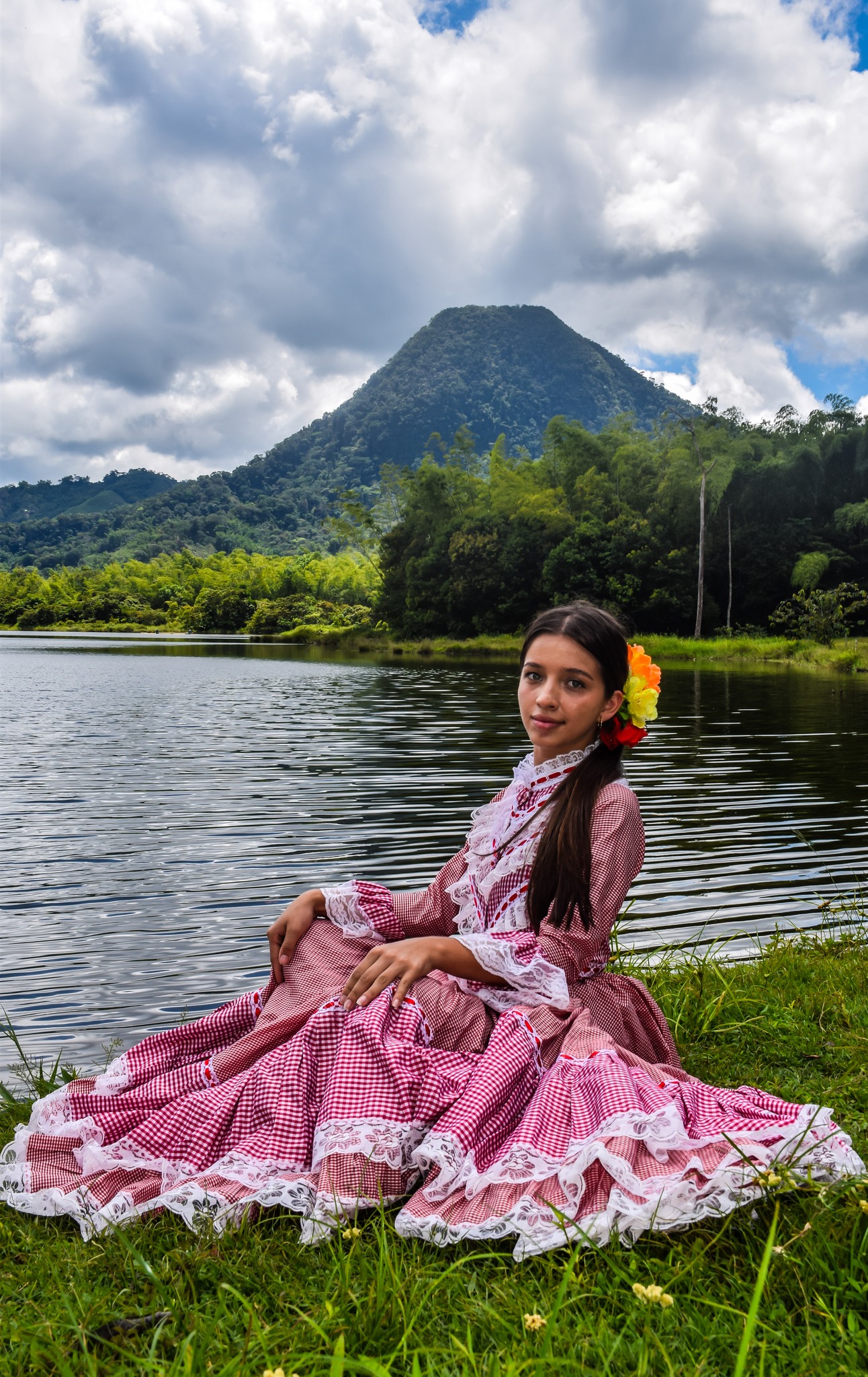 CAROLINA CARDONA GUTI�RREZ DE SAN DIEGO CANDIDATA AL REINADO AL 55 FESTIVAL DE LOS PALENQUES