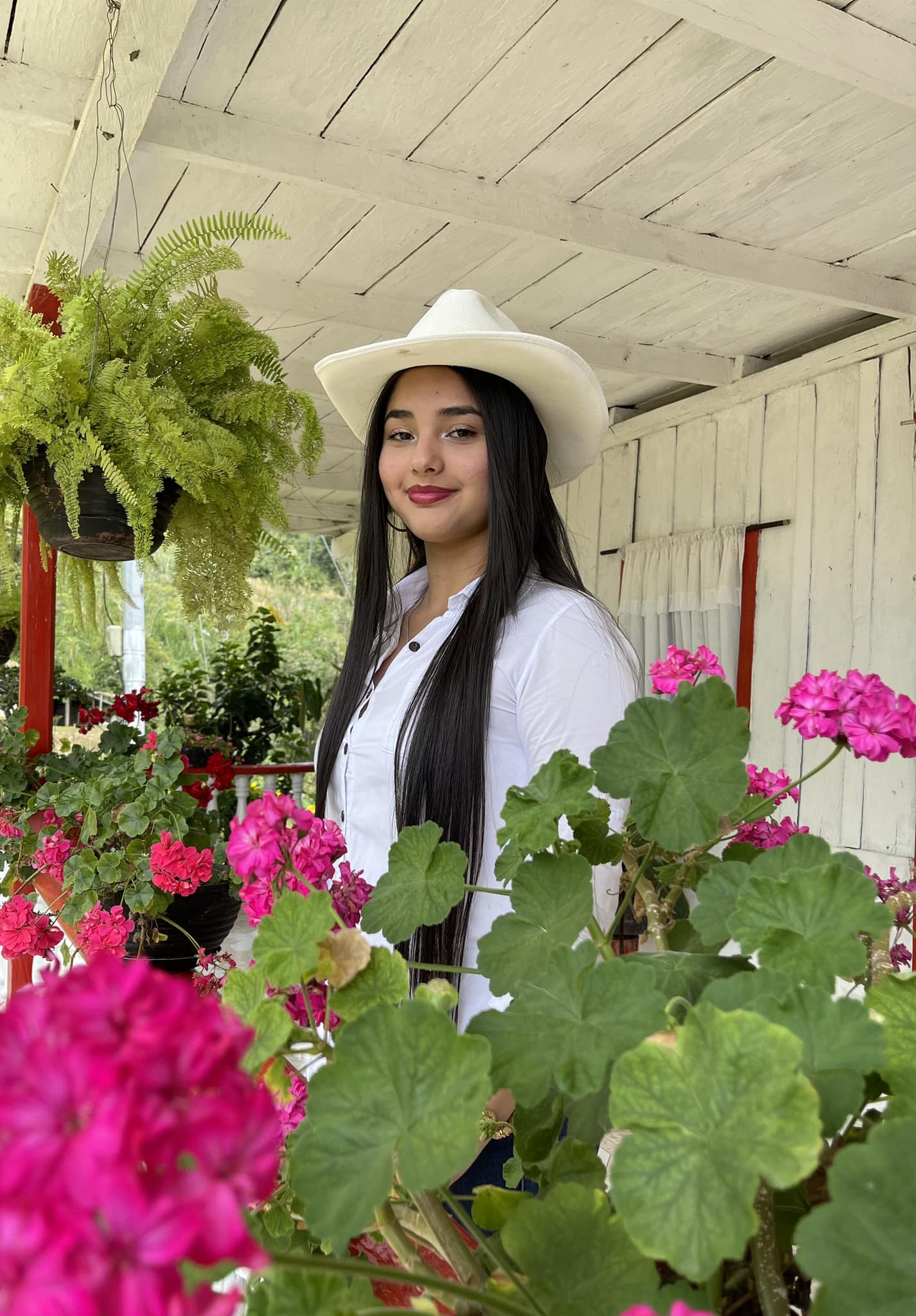 VANESSA ECHEVERRY DE SAMAN� RURAL CANDIDATA AL REINADO AL 55 FESTIVAL DE LOS PALENQUES 