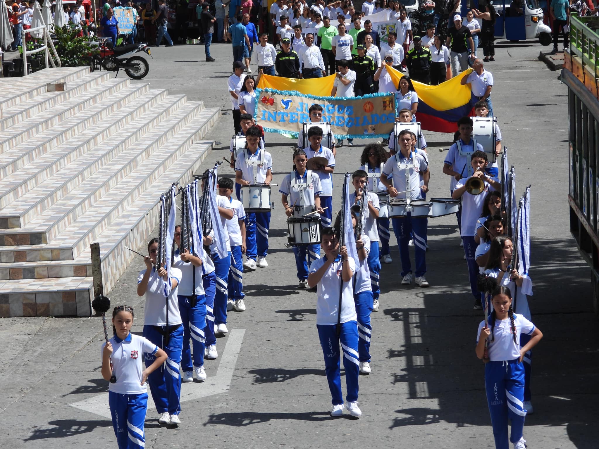 �NUESTRO PUEBLO SE UNE AL RITMO DEL DEPORTE!