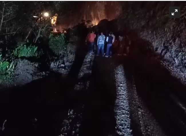 ORGANISMOS DE SOCORRO REPORTARON UN DESLIZAMIENTO DE TIERRA EN ZONA RURAL DE SAMAN�