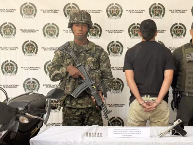 EJ�RCITO NACIONAL CONFIRM� LA CAPTURA DE UNO DE LOS L�DERES DEL CLAN DEL ORIENTE EN CALDAS