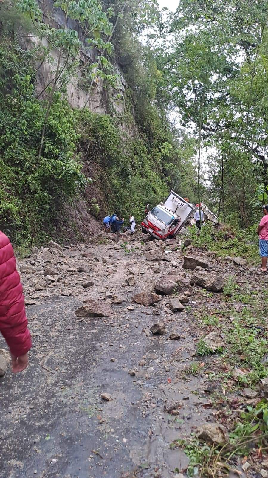 DERRUMBE DEL SECTOR LLANOS DE VICTORIA