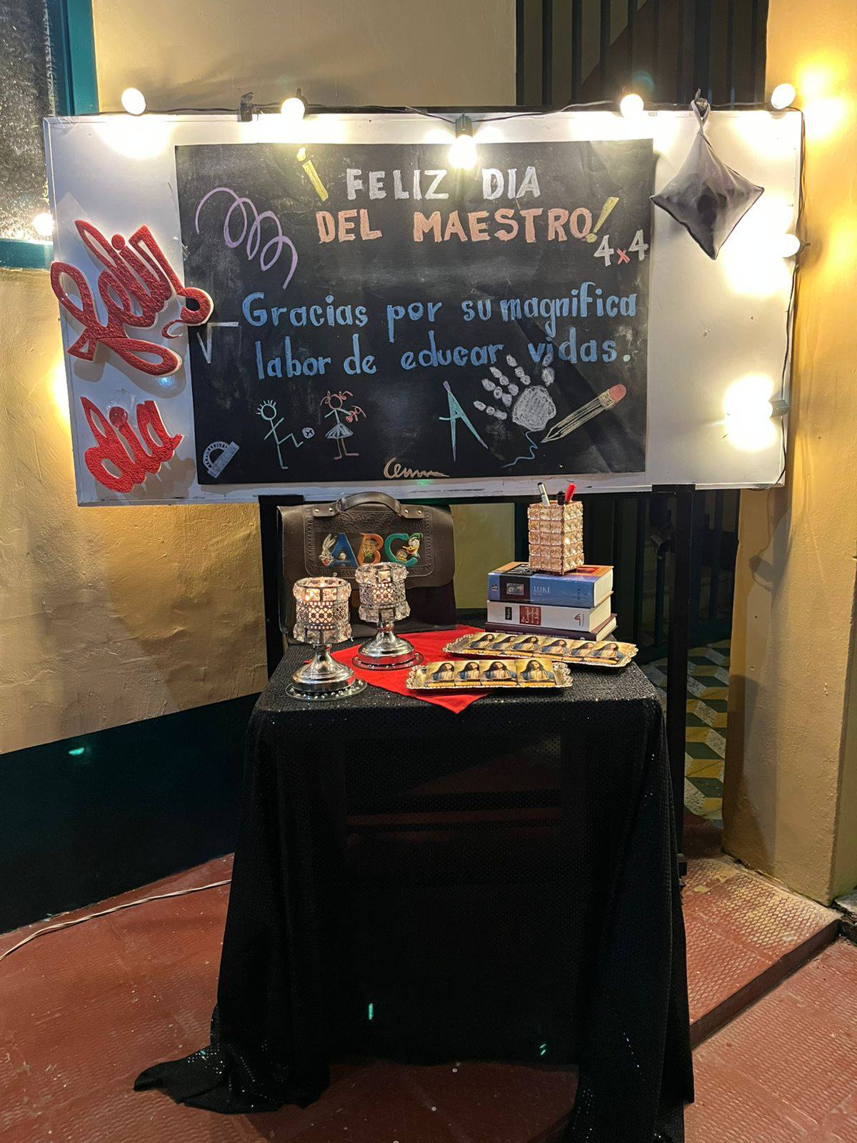 JUBILEO DE LOS MAESTROS CON EL REZO DEL SANTO ROSARIO