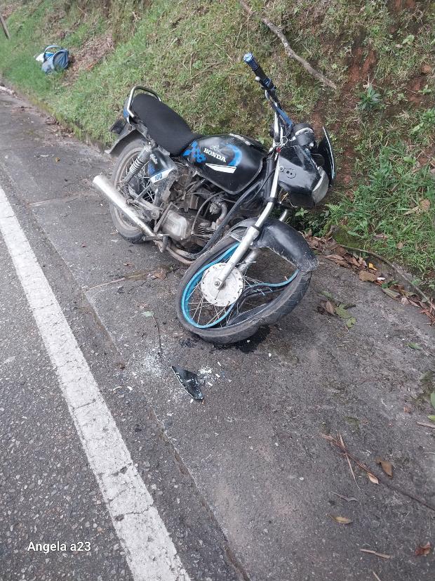 MUERTE CEREBRAL PARA RECONOCIDO CANTANTE DEL ORIENTE DE CALDAS ACCIDENTADO EN MOTO