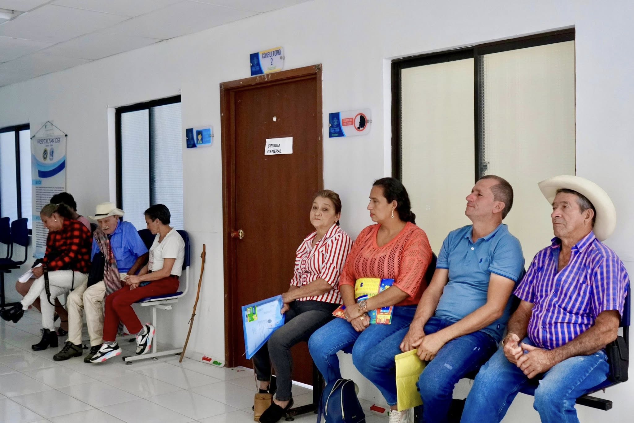 CONVENIO ENTRE EL HOSPITAL SAN F�LIX Y EL HOSPITAL SAN JOS� DE SAMAN�