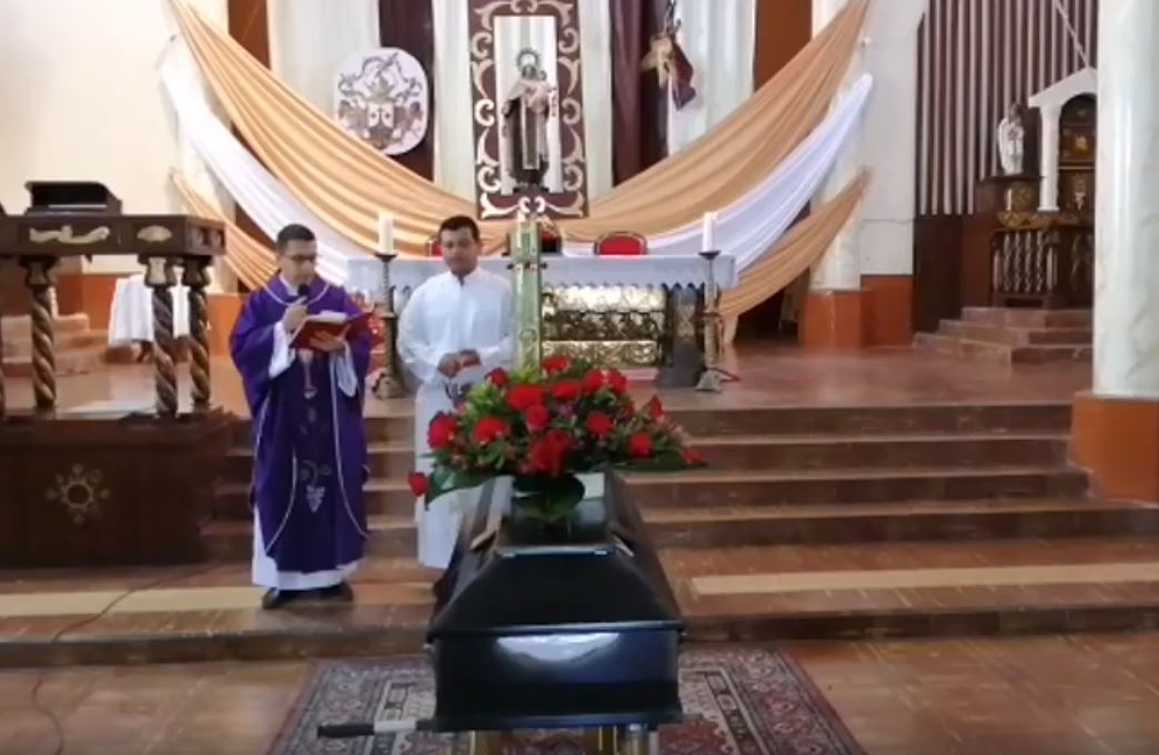 MARIA LUISA �RIAS DE ORTIZ