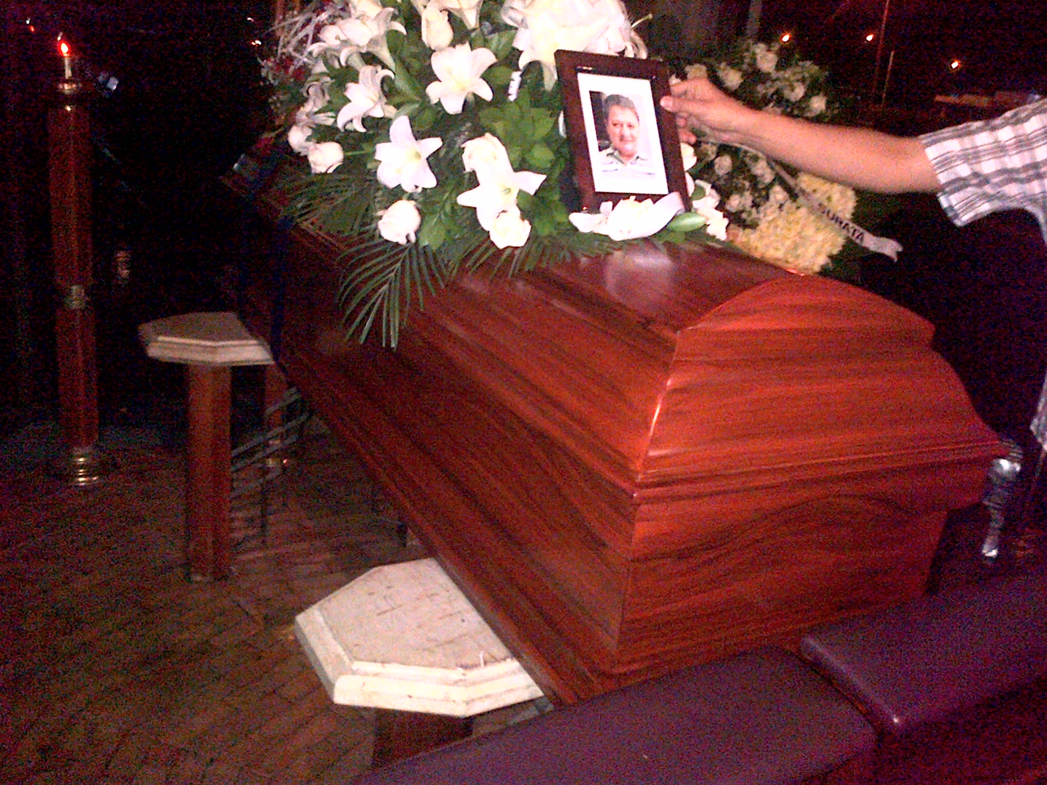 Deceso de: LUIS JAMES HERNANDEZ VALENCIA